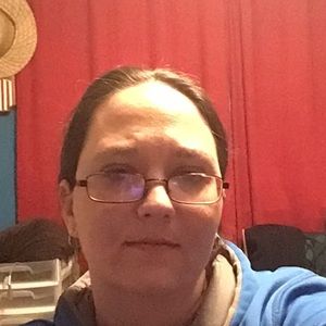 Meet your Posher, Leanna